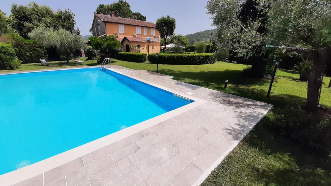Bed and Breakfast Casale Battaglini Castelnuovo Cilento Екстер'єр фото
